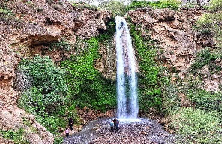 آبشار و آبگرم کلات