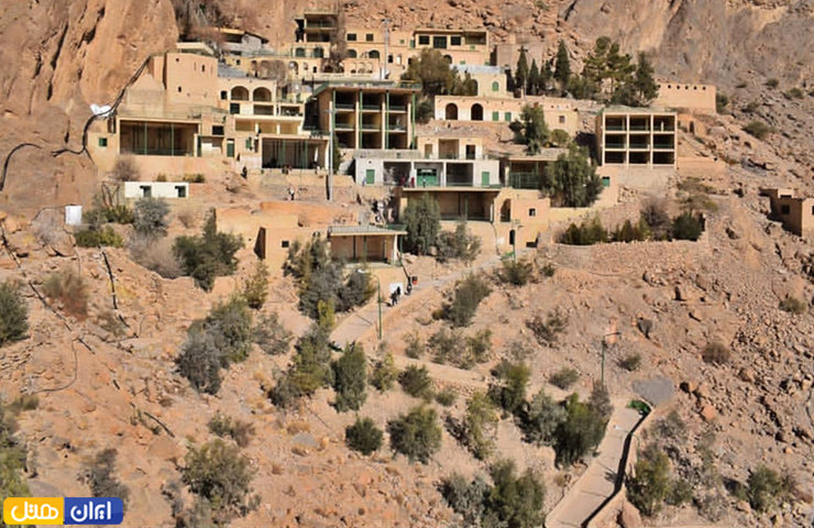 جاهای دیدنی یزد با عکس و آدرس 30 تصویری از منطقه زیارتگاه چک چک زرتشتیان در دل کوه