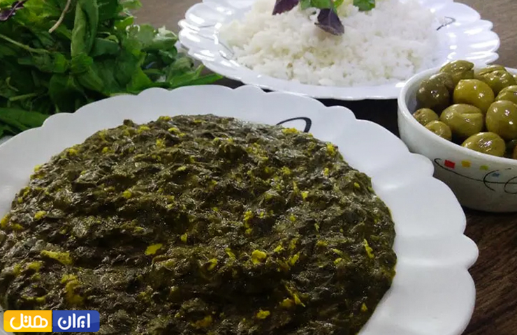 جاهای دیدنی بندر انزلی، سرزمین مردابهای آرام و رودهای روان 21 خورشت لذیذ با سبزیهای سنتی و محلی در کنار برنج شمالی