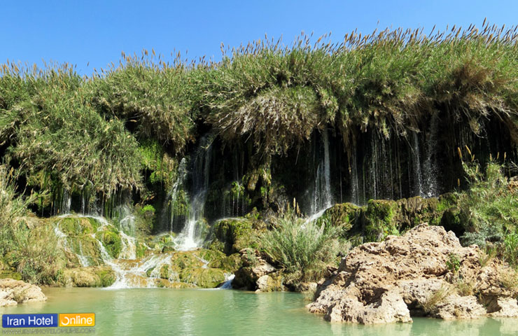 تصویری زیبا از آبشار رویایی فدامی داراب در فصل بهار