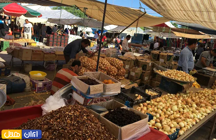 مراکز خرید بندر انزلی؛ معرفی بازارها و پاساژهای انزلی + عکس 8 تصویری زیبا از میوه و سبزیجات تازه در دوشنبه بازار انزلی