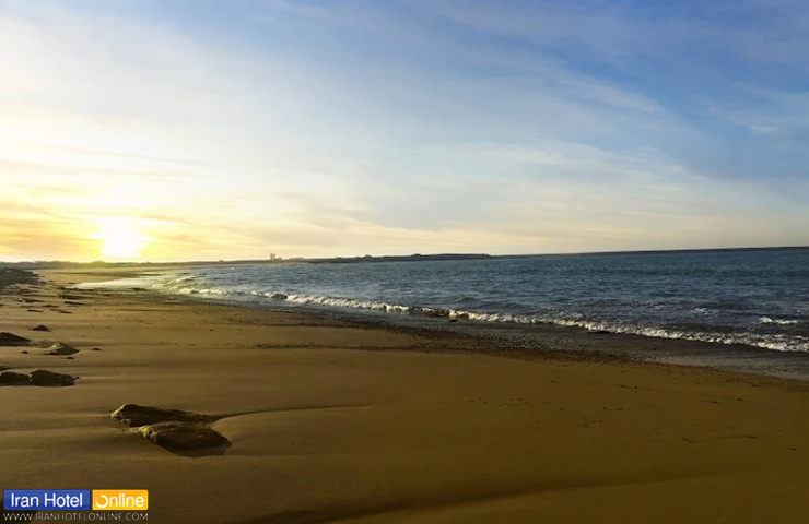 عکسی از ساحل پاک، دلنشین و آرام تیس از جاذبه های دیدنی چابهار