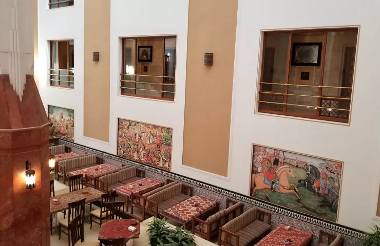 رستوان سنتی هتل صفائیه یزد 