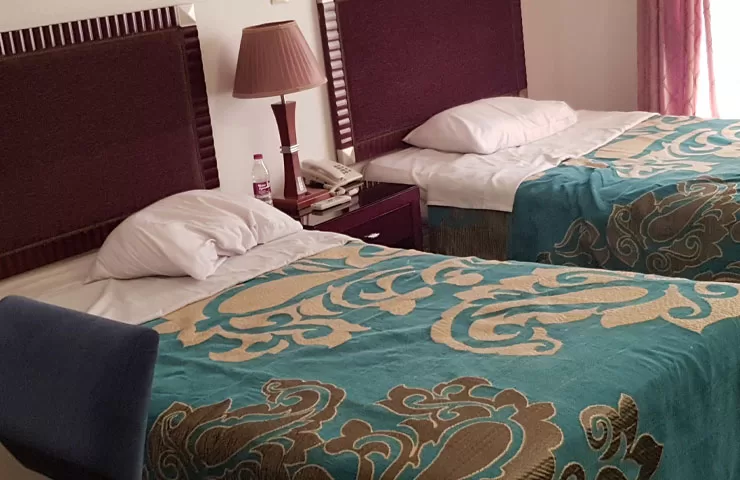 اتاق دو تخته توئین هتل سارا کیش