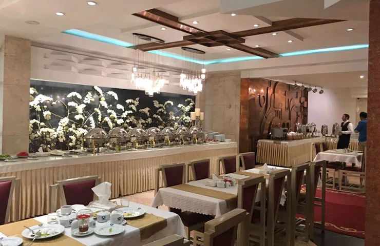 رستوران هتل اترک مشهد