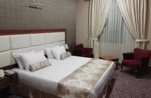 مقایسه هتل بین الحرمین و هتل کریم خان شیراز