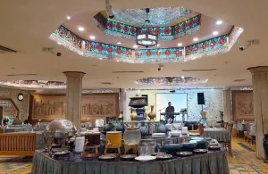 رستوران های هتل چمران شیراز