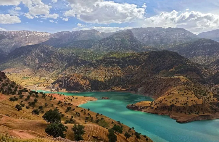 دهکده گردشگری زراس