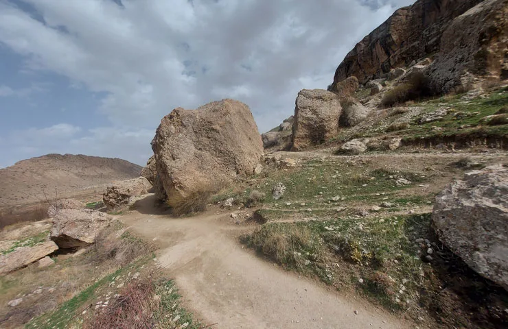 کوه ها و طبیعت قوچان