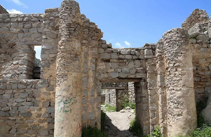 معماری باشکوه قلعه بابک