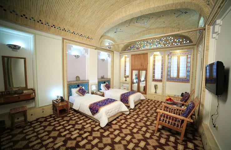 امکانات رفاهی هتل مشیرالممالک یزد