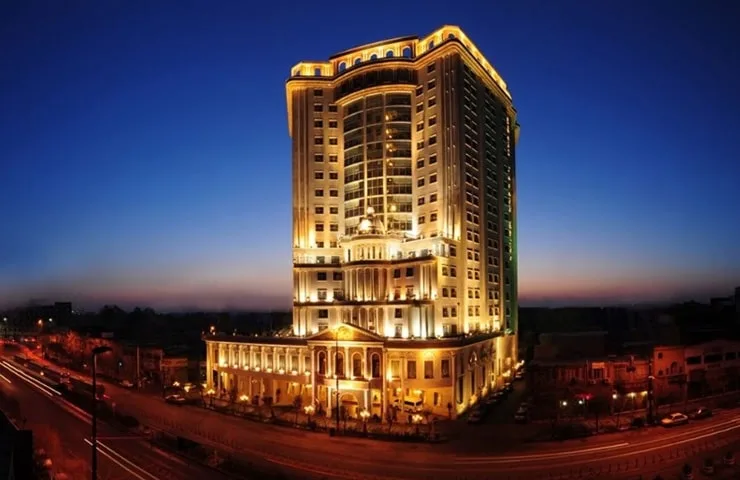 مقایسه هتل درویشی و هتل قصر طلایی مشهد ⭐ اقامتی رویایی - بلاگ ایران هتل آنلاین