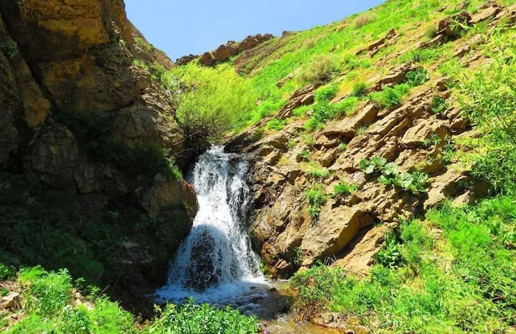 طبیعت زیبای جهنم دره