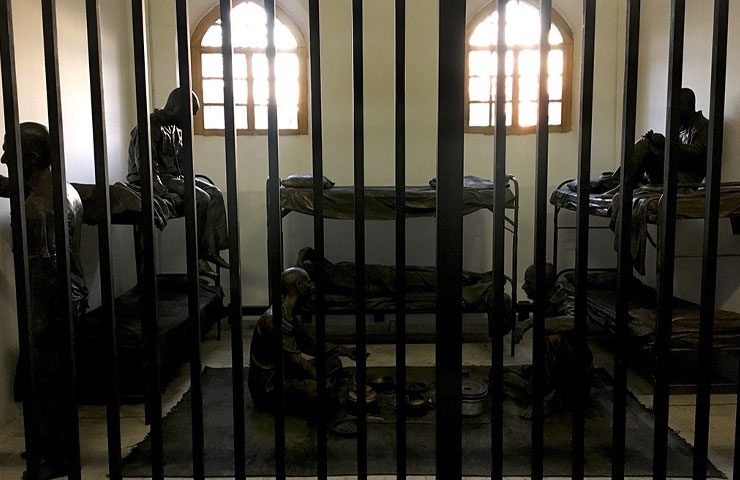 سلول های زندان قصر تهران