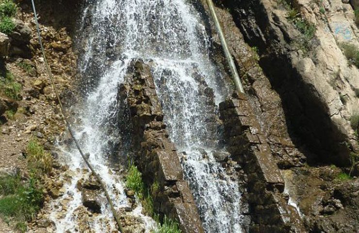 آبشار قلعه دختر