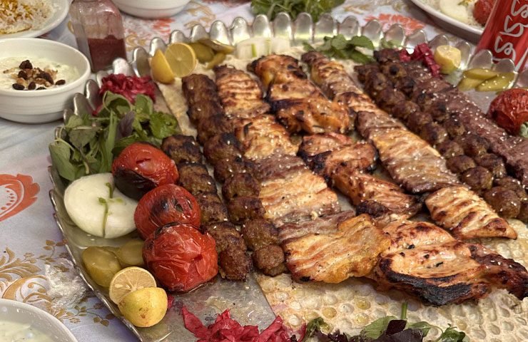 باغ رستوران شهر زیبای زنجان