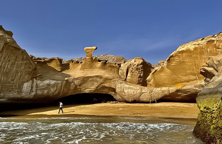 معرفی جاذبه گردشگری ساحل بنود