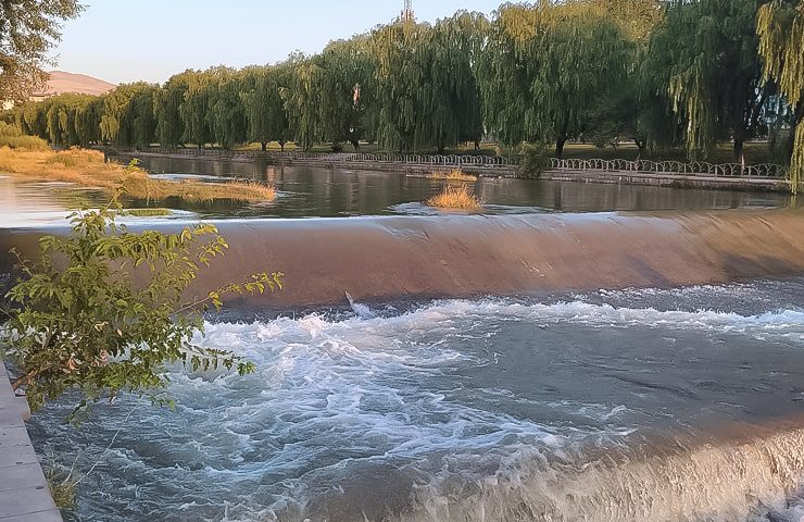 دریاچه مصنوعی پارک ساعی