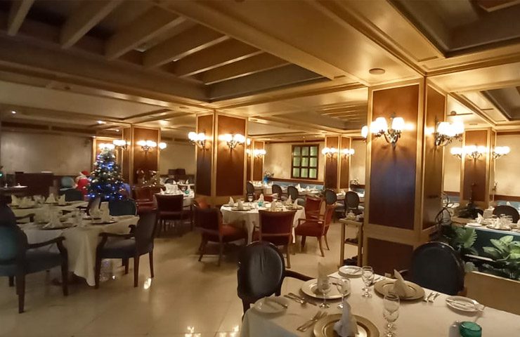 رستوران بیستانگو هتل رامتین