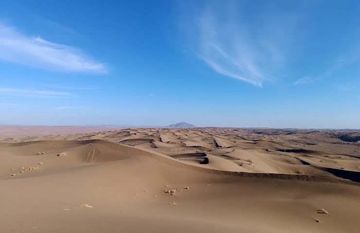 آسمان کویر پلوند