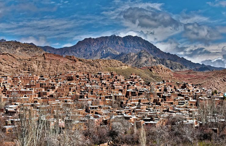 خانه های پلکانی روستای ابیانه اصفهان