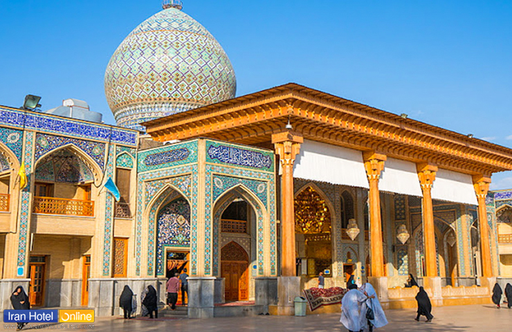 عکس از گنبد و بقعه زیارتگاه سید محمد شیراز