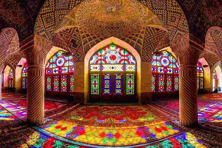 مکان های رنگارنگ دنیا