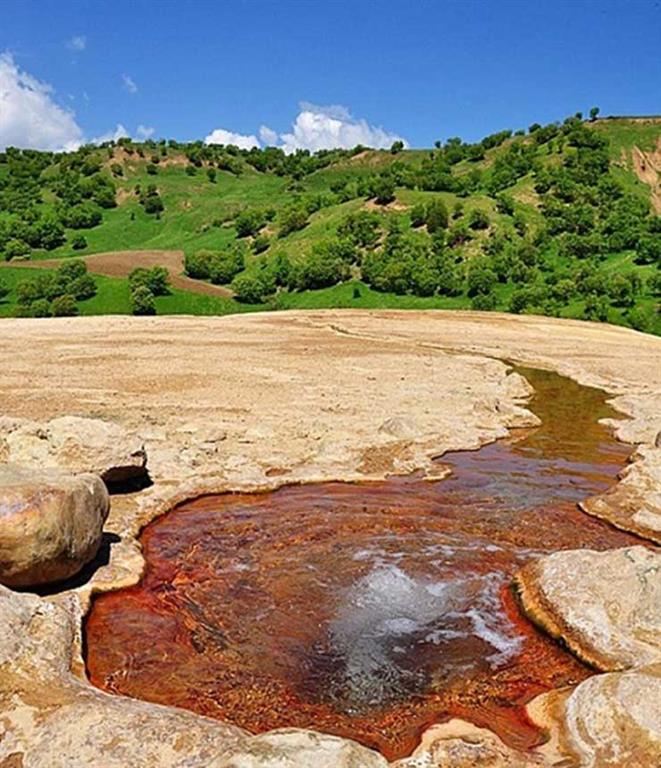 چشمه ی کانی گراوان