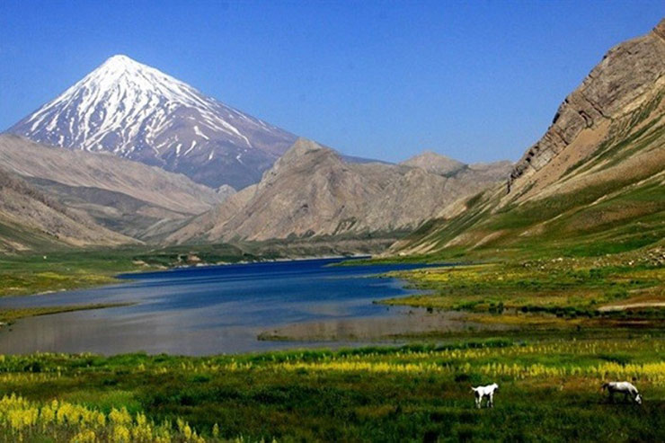 دریاچه دو خواهران