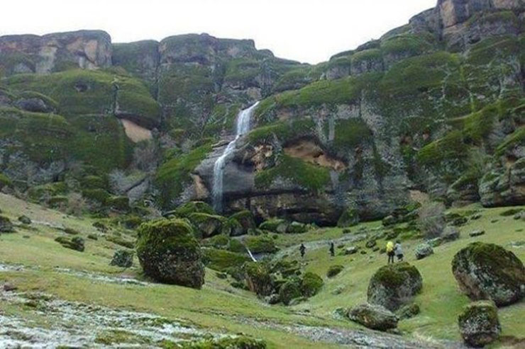 چشمه مخملکوه