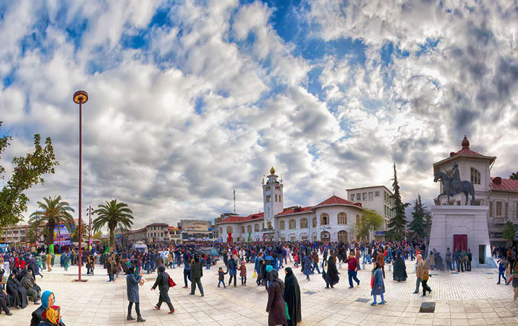 میدان شهرداری رشت