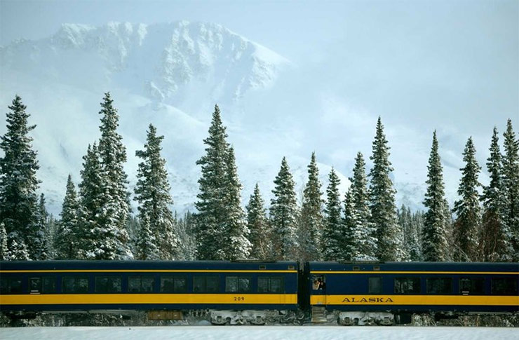 Aurora Winter Train: Anchorage, Alaska