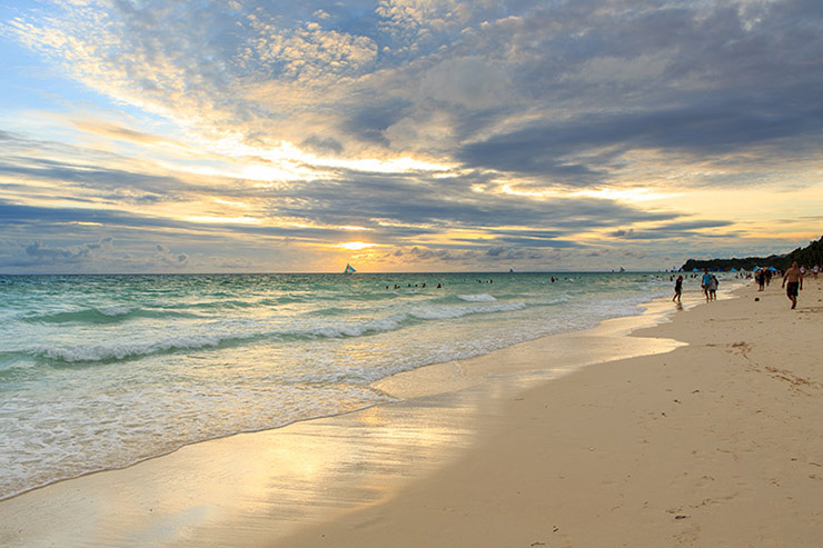 Beach it up in Boracay
