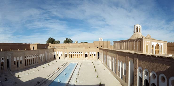 خانه خشتی حاج آقا علی