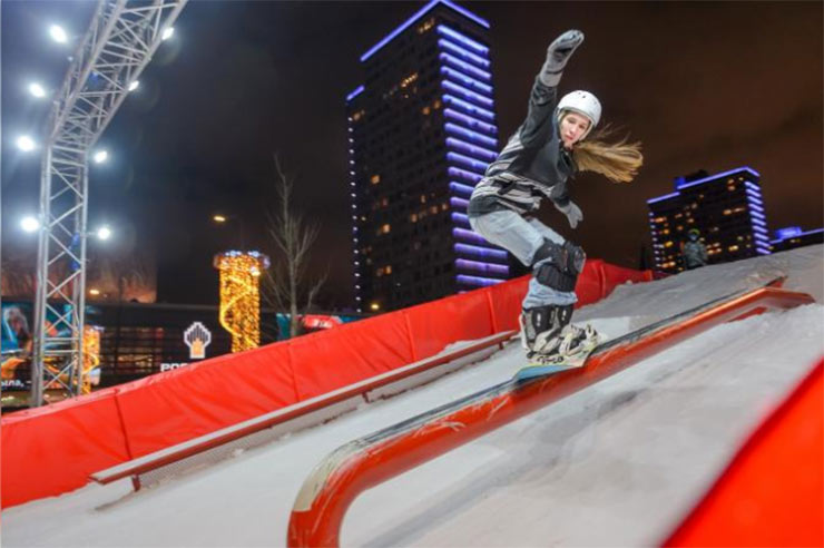 Snowboard by the Kremlin