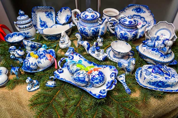Shop for uniquely Russian holiday gifts