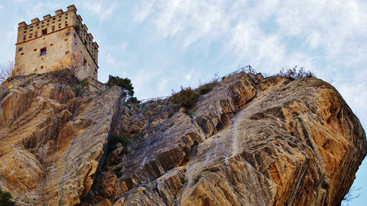 Roccascalegna