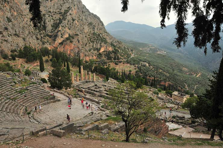 تئاتر دلفی