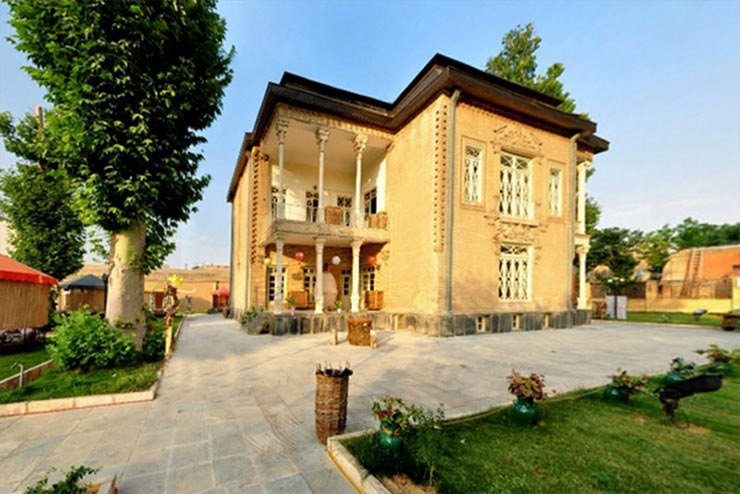 خانه حاج حسین خاکباز