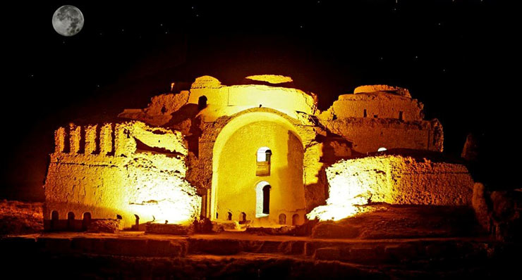 کاخ اردشیر بابکان یا آتشكده فیروزآباد