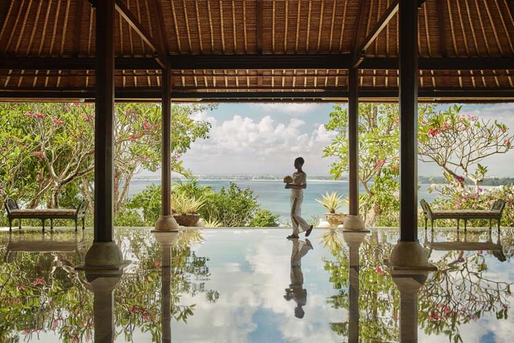 Four Seasons Resort Bali هتل ساحلی چهار فصل در جیمباران بالی