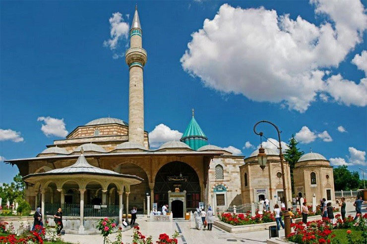 مقبره مولانا در قونیه
