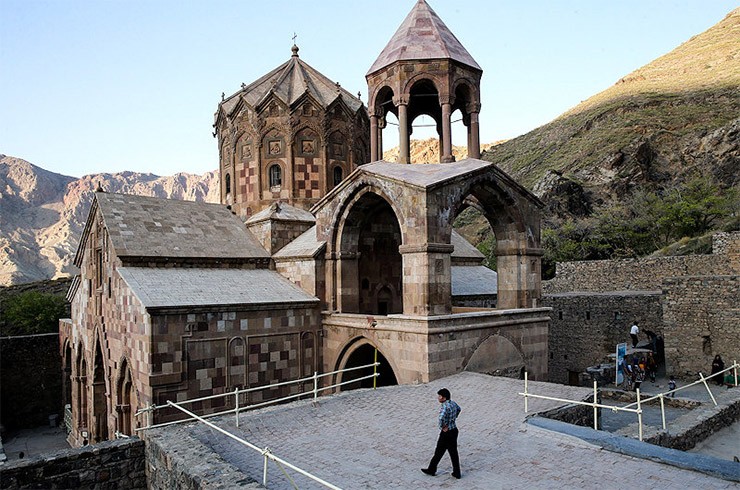 کلیسای سنت مری یا ننه مریم ارومیه