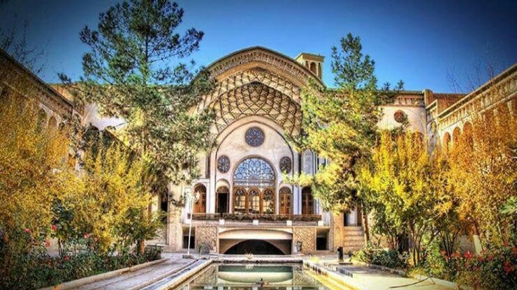 هتل سنتی خانه عامری های کاشان