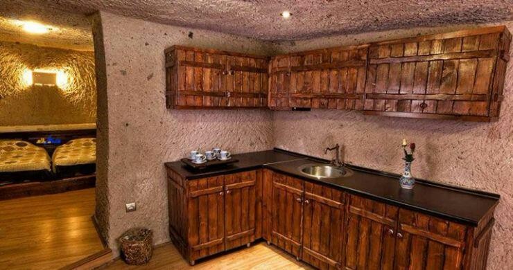 هتل صخره ای لاله کندوان تبریز