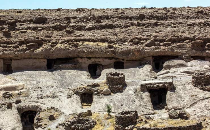 روستای صخره ای میمند