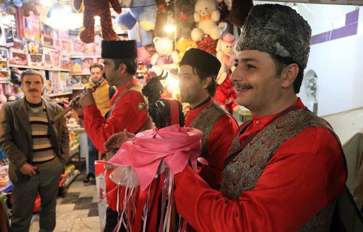 آیین تکم گردانی