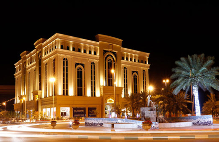 دیپلمات مال کیش