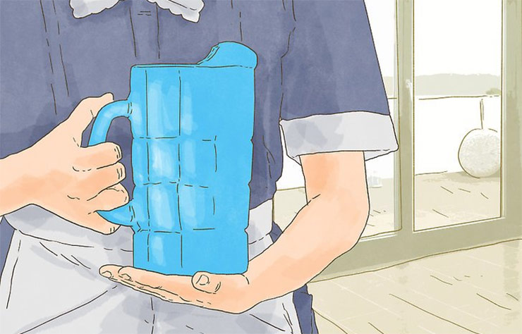 Leave a water pitcher and cups