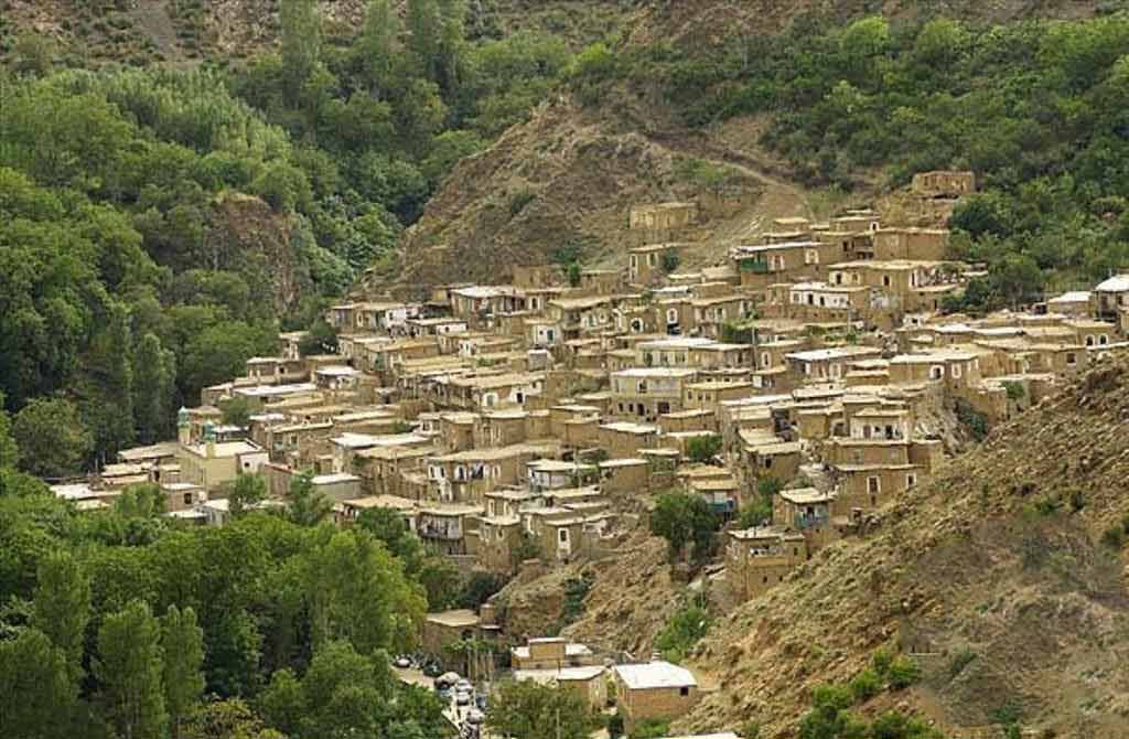 روستای پلکانی اشتبین